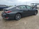 Lexus Es 300h Base Image 4