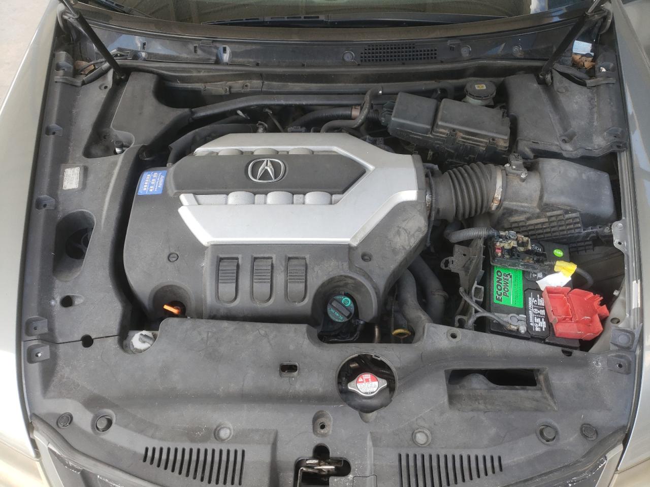 Acura RL Image 8
