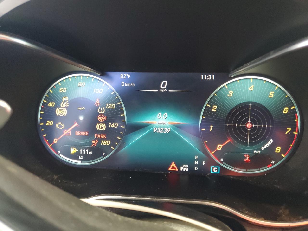 Mercedes-Benz GLC 300 Image 9