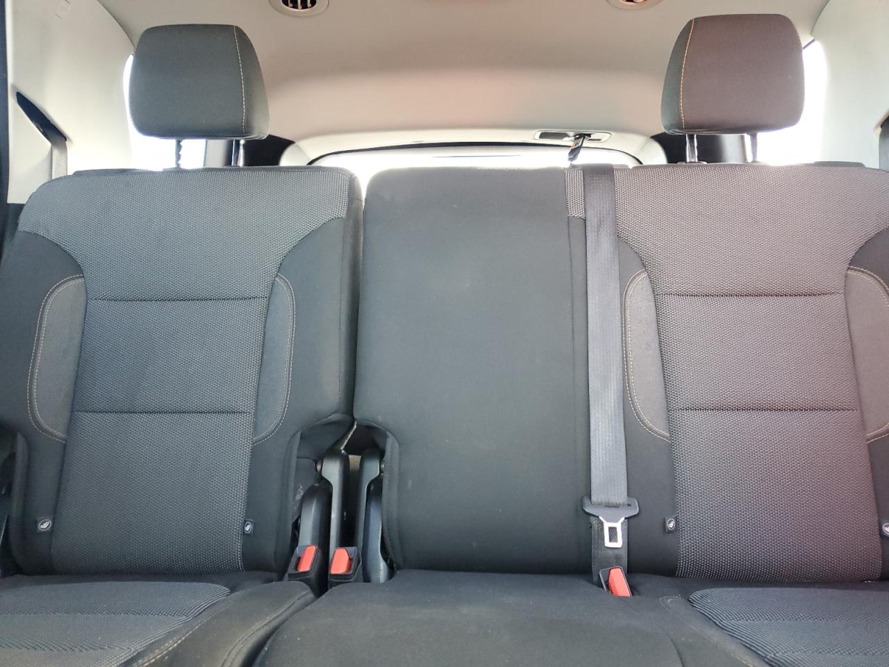 Chevrolet Traverse Ls Image 8