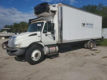  Salvage International 4300