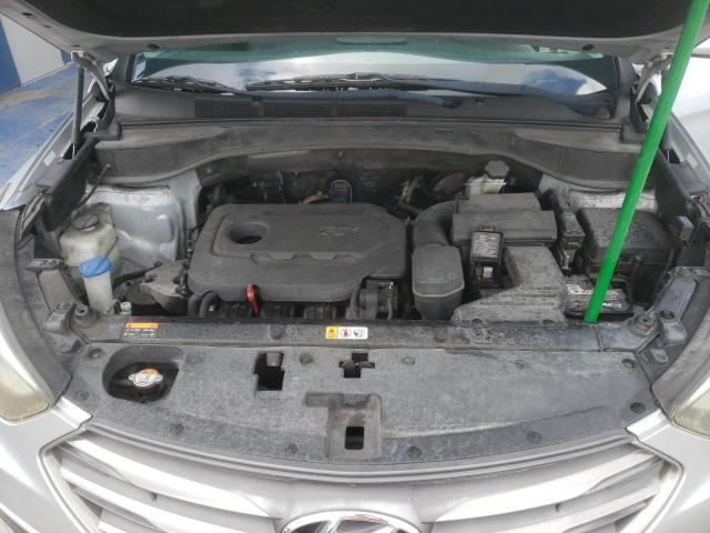 Hyundai SANTA FE Image 12