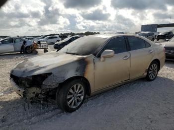  Salvage Lexus Es