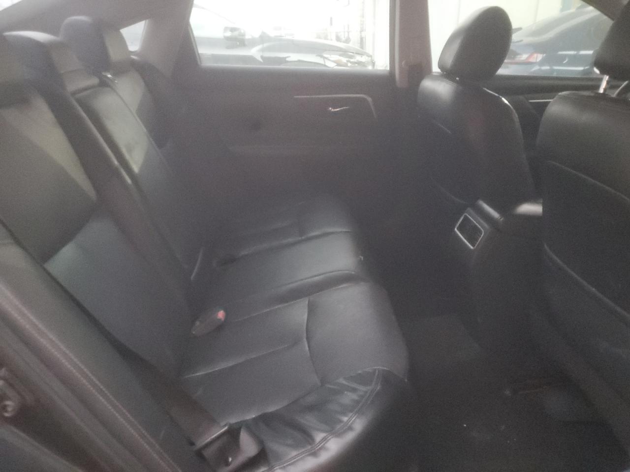 Nissan Altima 2.5 Image 4