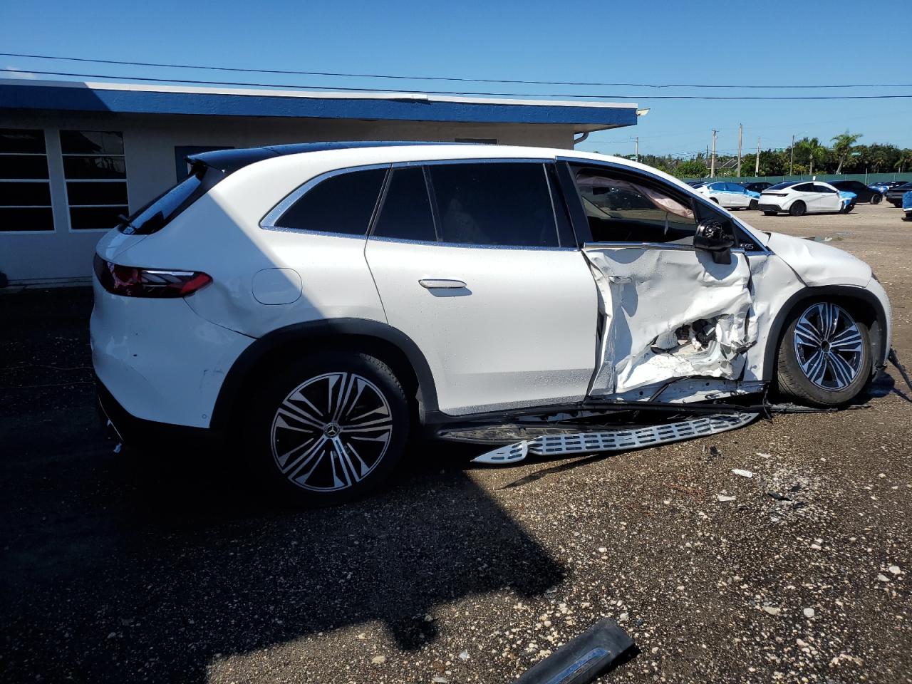 Mercedes-Benz EQS 450+ Image 6