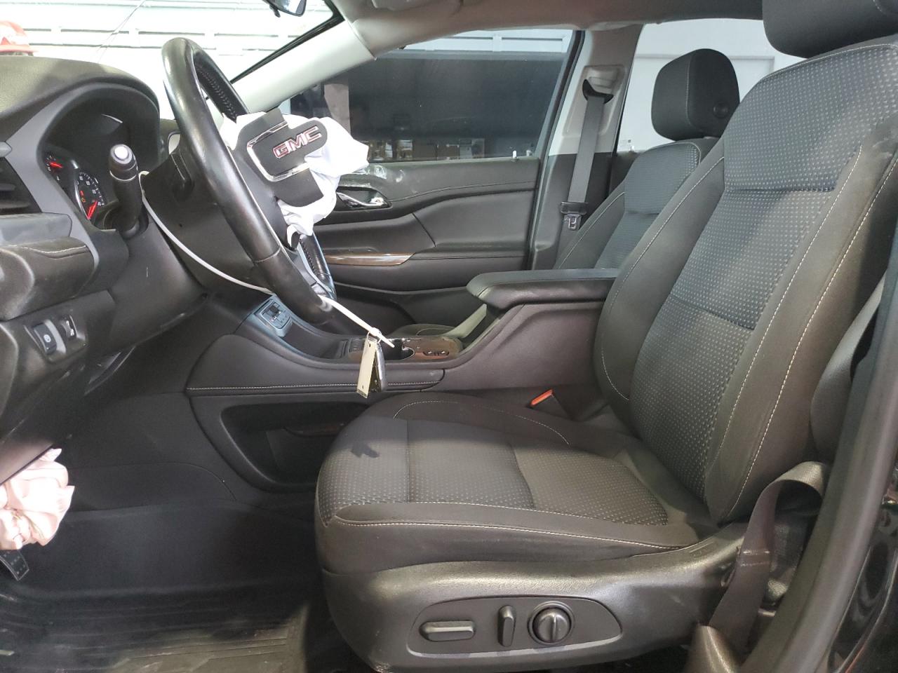 GMC Acadia Sle Image 10