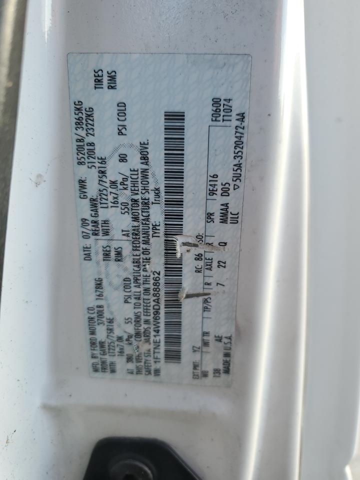 Ford Econoline E150 Van Image 8