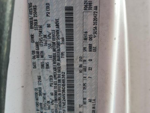 Ford Econoline E250 Van Image 7