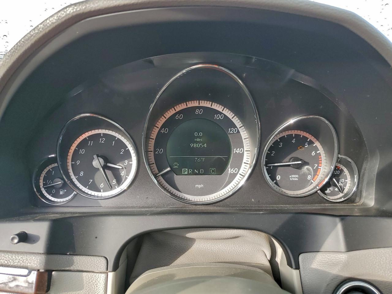 Mercedes-Benz E-Class 350 Image 8