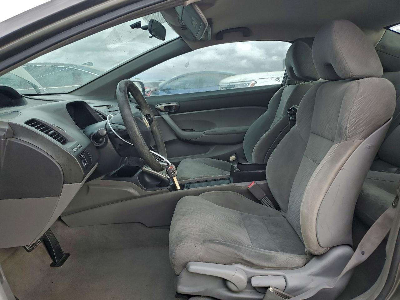 Honda Civic Lx Image 9