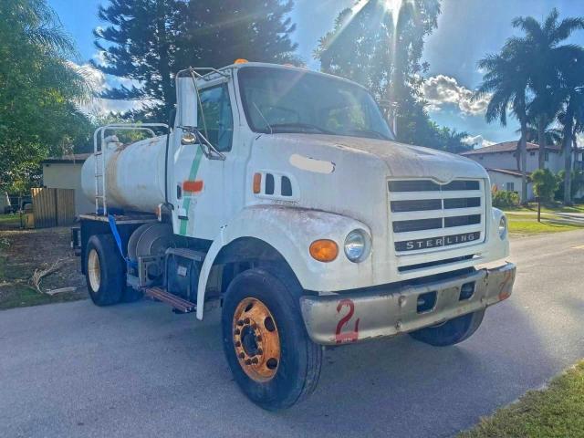  Salvage Sterling Truck L 7500