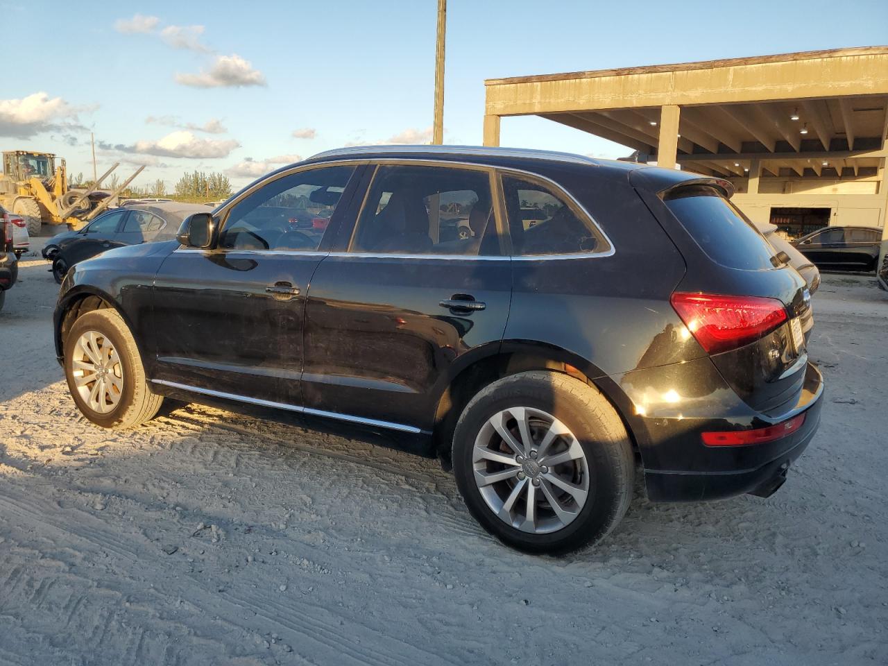 Audi Q5 Premium Plus Image 3