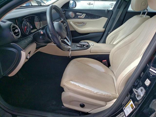 Mercedes-Benz E-Class 300 4matic Image 5