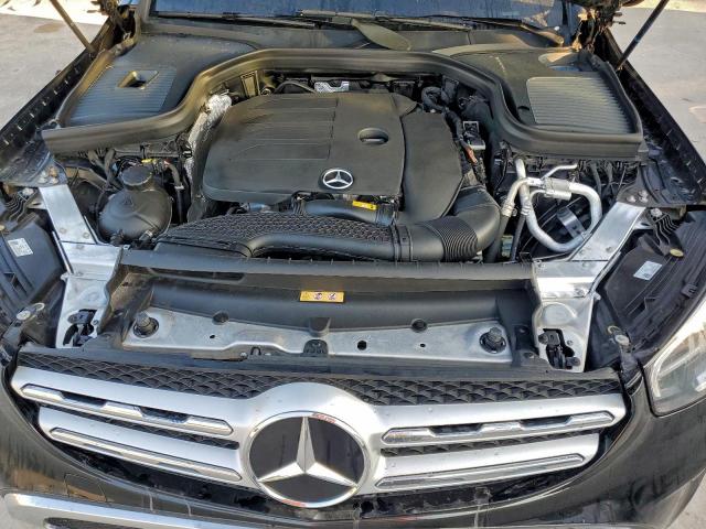 Mercedes-Benz GLC 300 Image 5