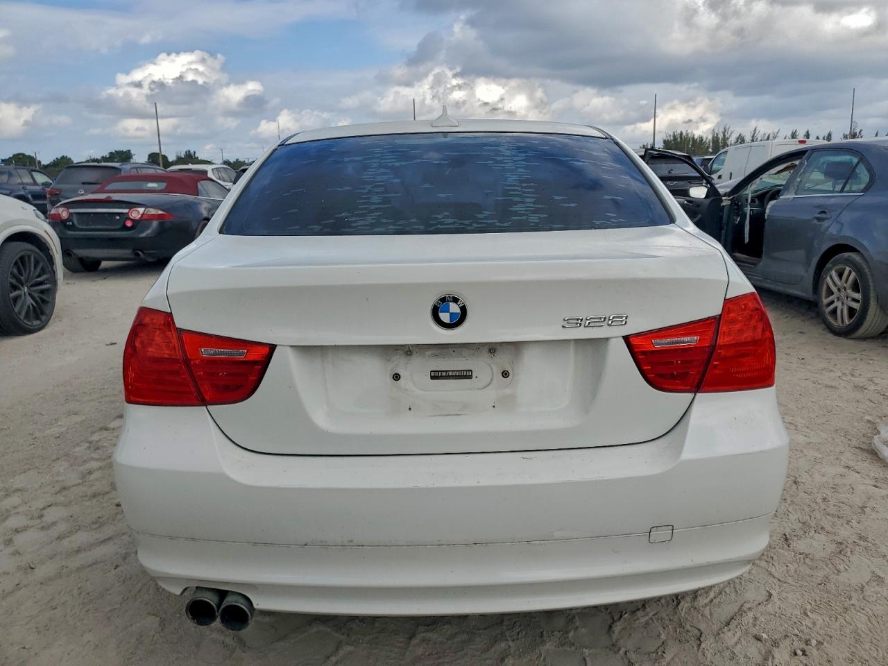 BMW 3 Series I Image 5