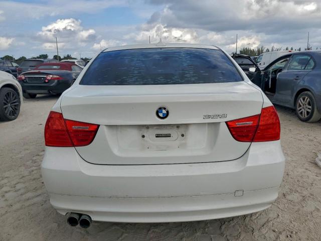BMW 3 Series I Image 5