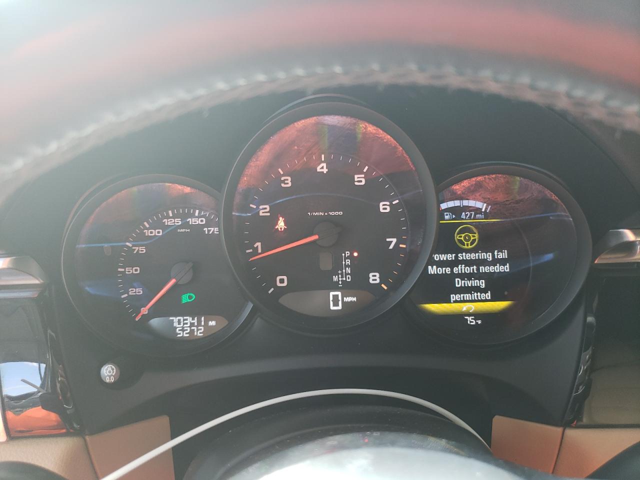 Porsche Macan Image 9