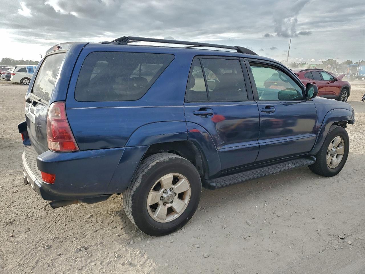 Toyota 4Runner Sr5 Image 6