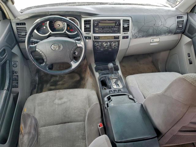 Toyota 4Runner Sr5 Image 4