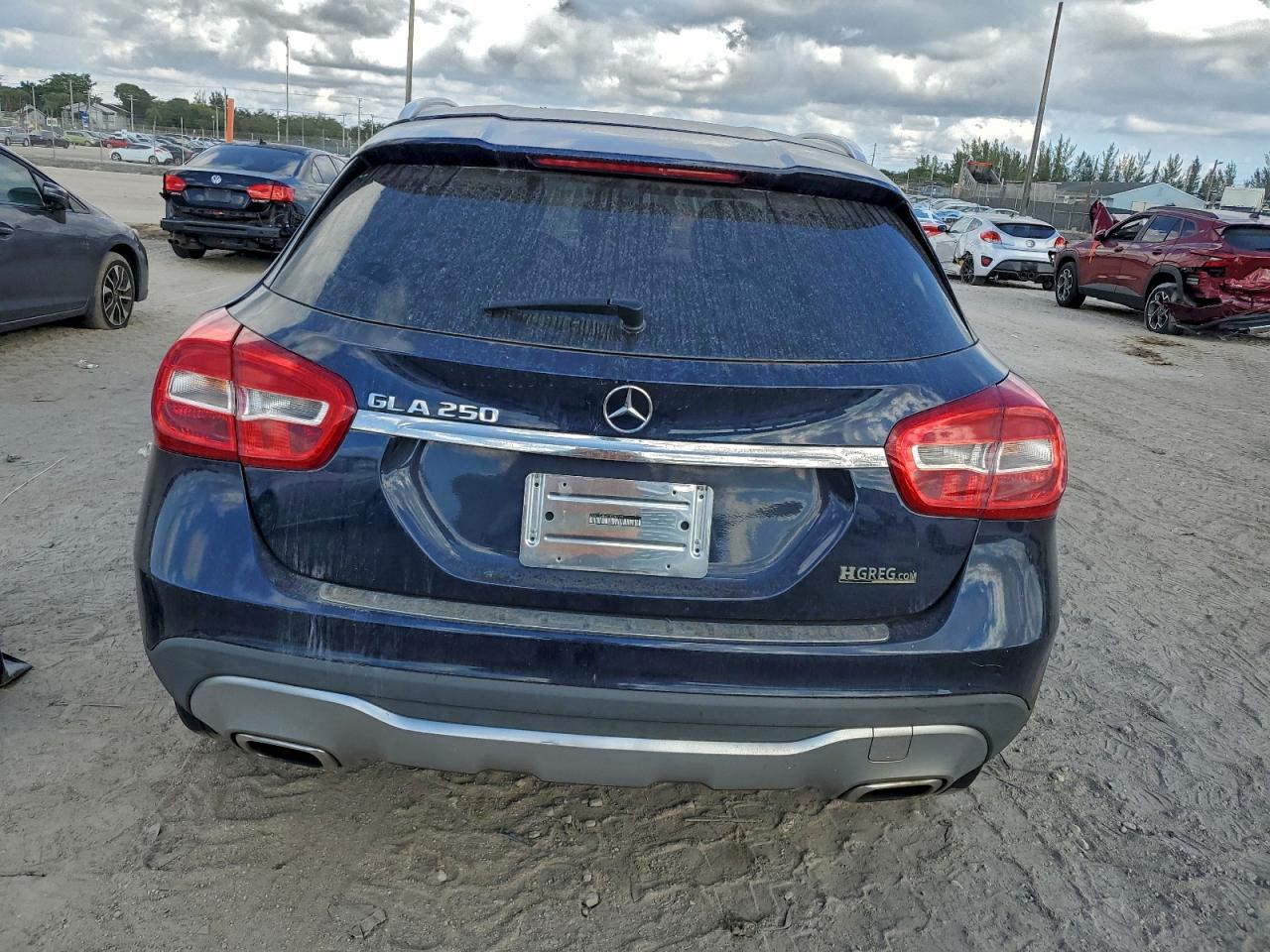 Mercedes-Benz GLA 250 Image 3