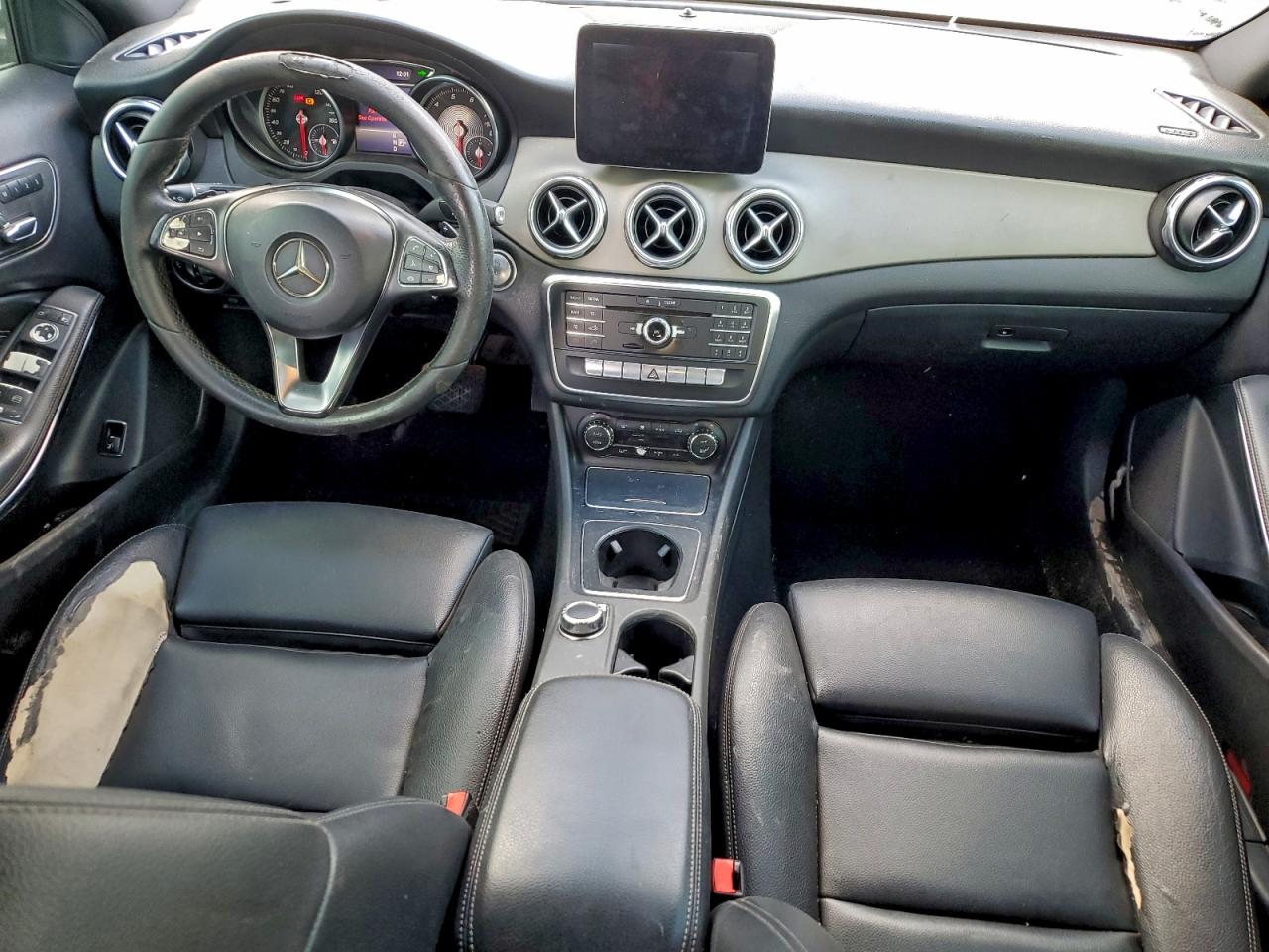 Mercedes-Benz GLA 250 Image 7