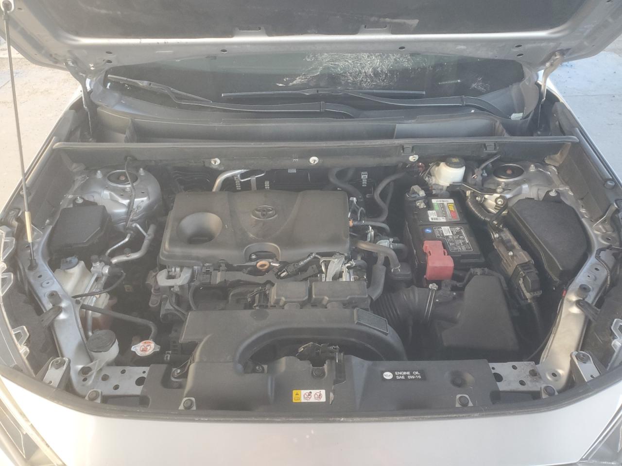 Toyota RAV4 Xle Image 12