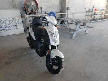  Salvage Kymco Usa Inc Scooter