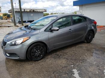  Salvage Kia Forte