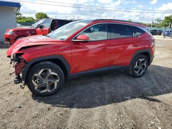  Salvage Hyundai TUCSON
