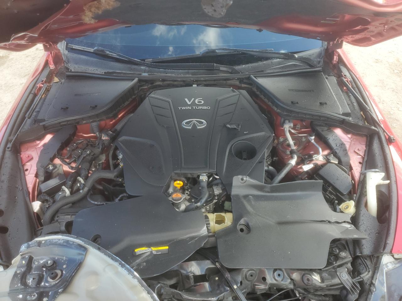 INFINITI Q60 Red Sport 400 Image 12