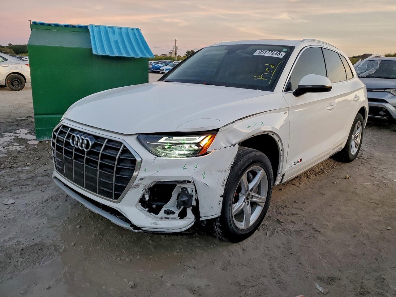 Audi Q5 Premium Image 1