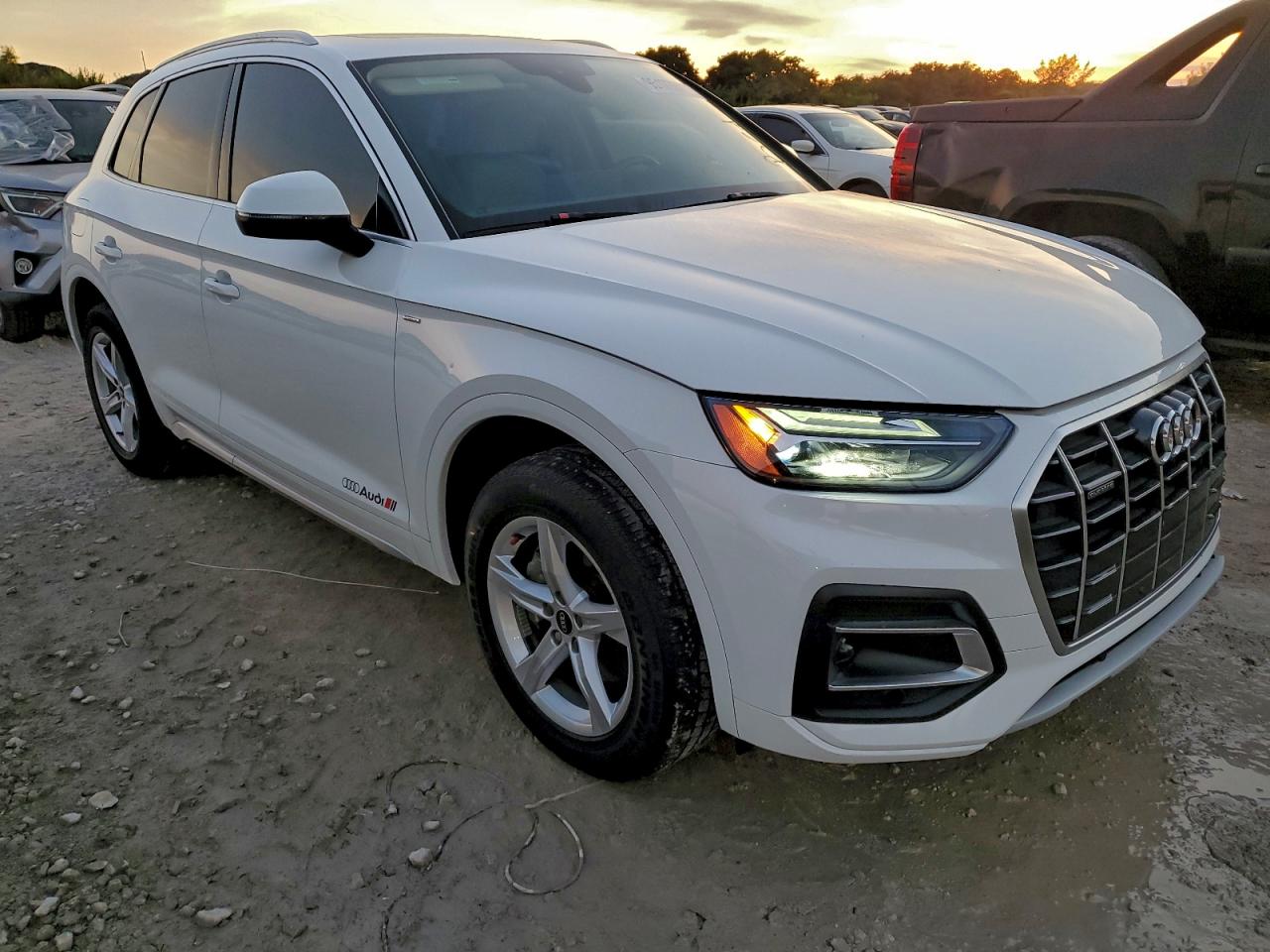 Audi Q5 Premium Image 11