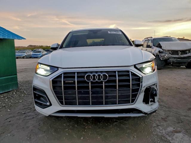 Audi Q5 Premium Image 4