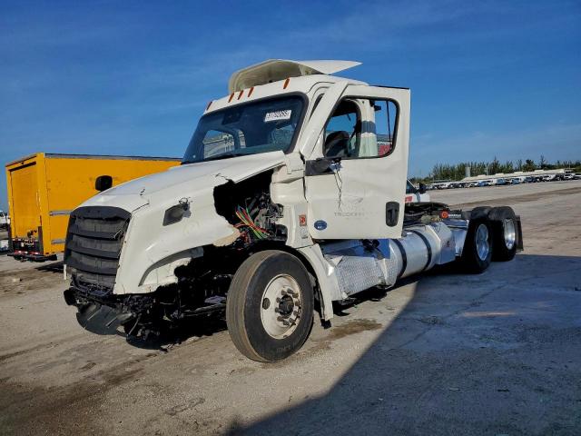 Freightliner Cascadia 1 Image 5