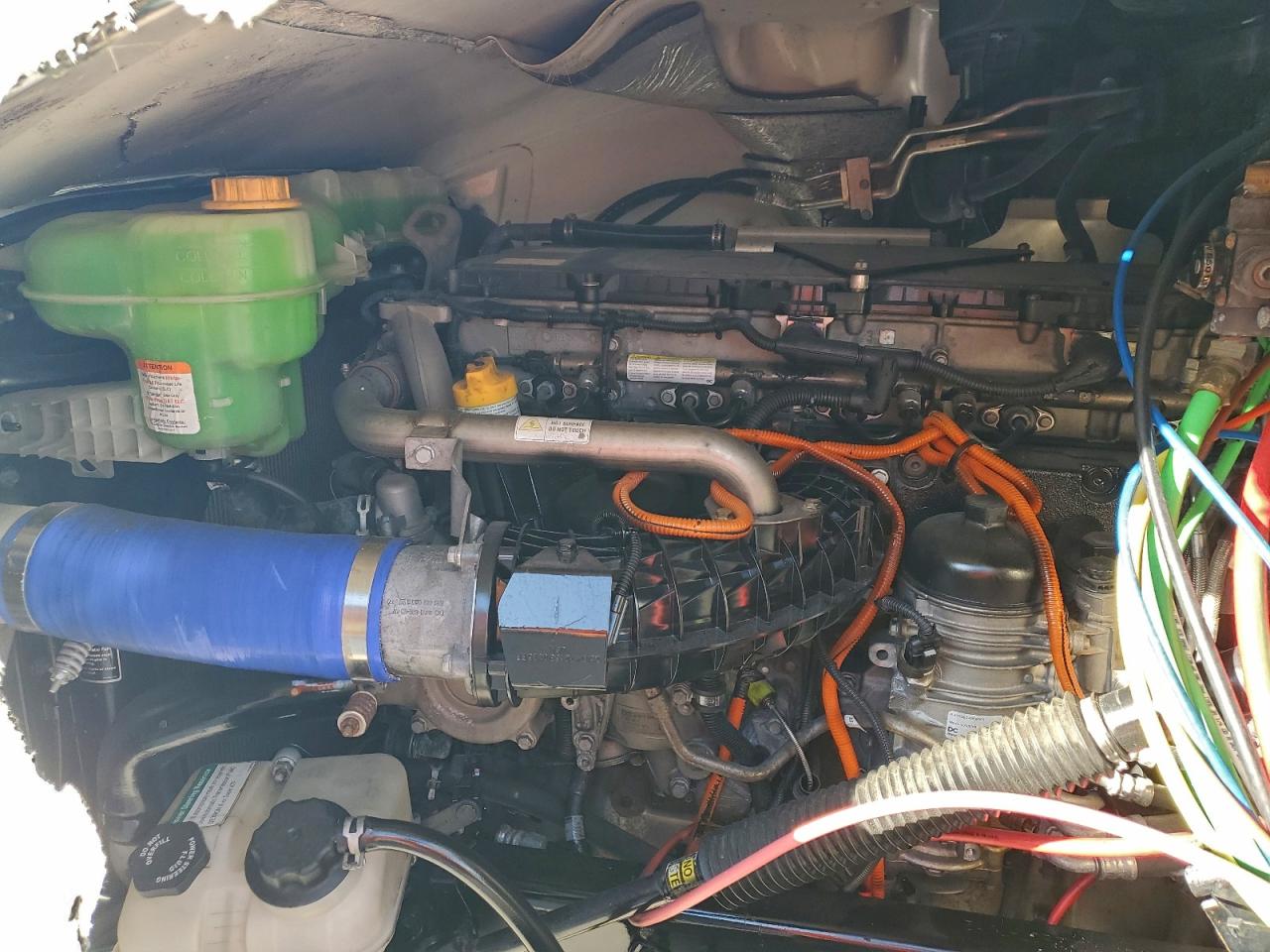 Freightliner Cascadia 1 Image 10