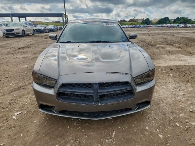 Dodge Charger Se Image 4