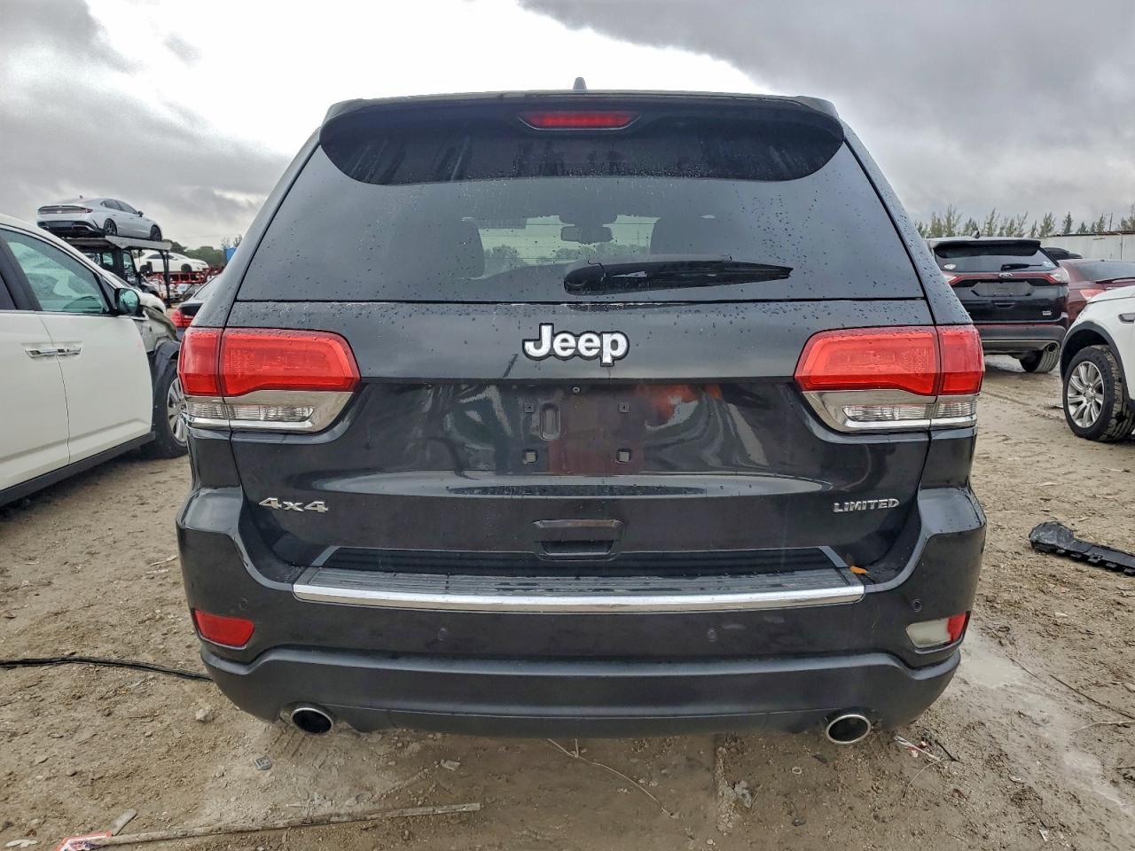 Jeep Grand Cherokee Limited Image 3