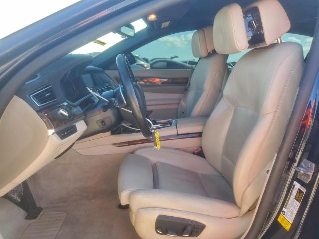 BMW 7 Series Li Image 9