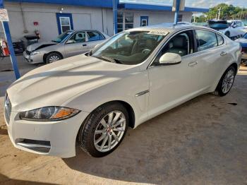  Salvage Jaguar XF