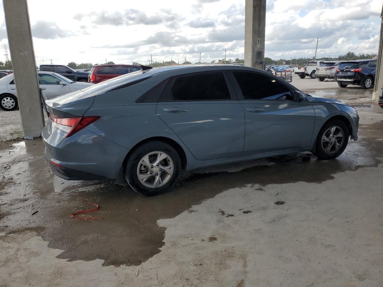 Hyundai ELANTRA Se Image 10