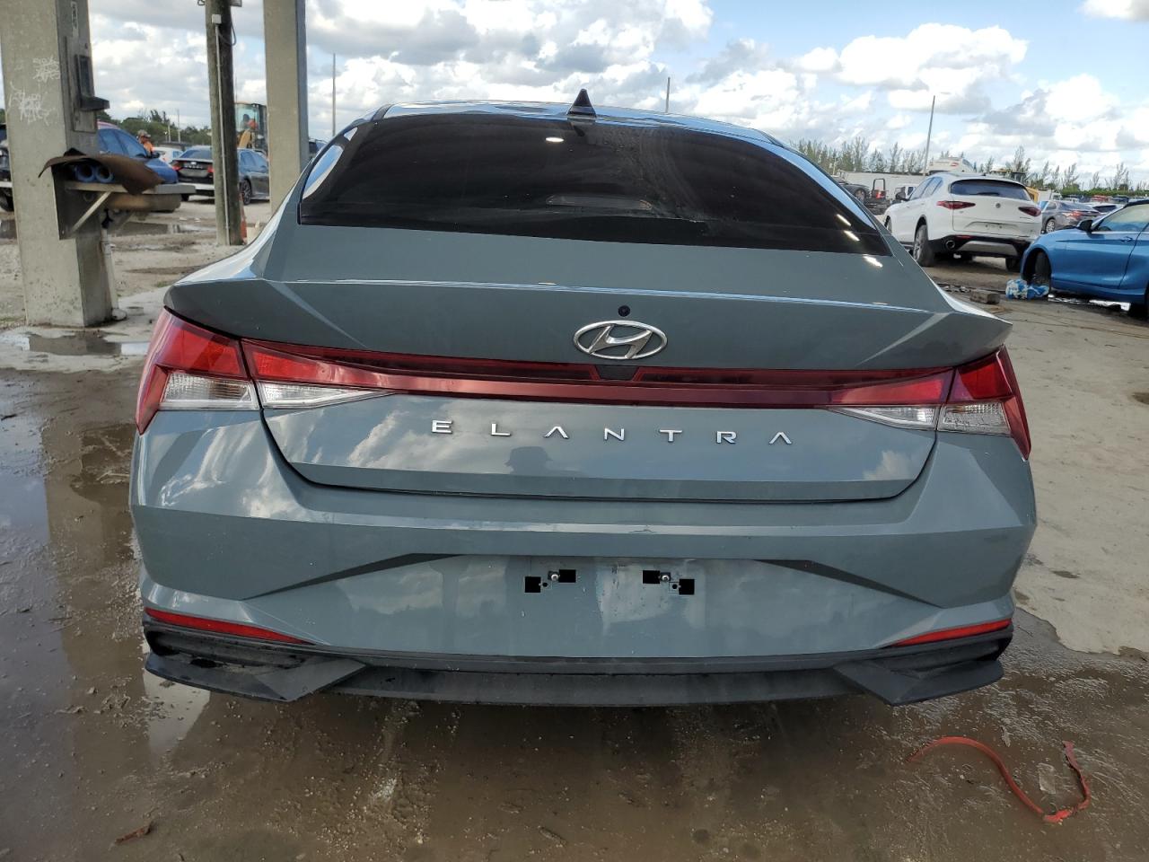 Hyundai ELANTRA Se Image 12