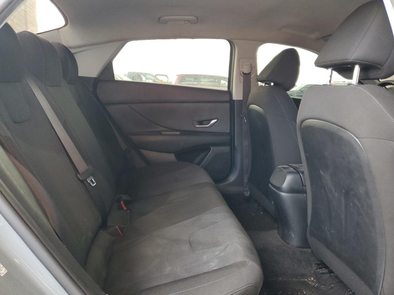 Hyundai ELANTRA Se Image 6