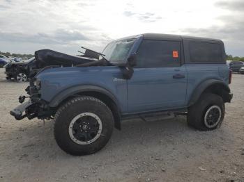  Salvage Ford Bronco