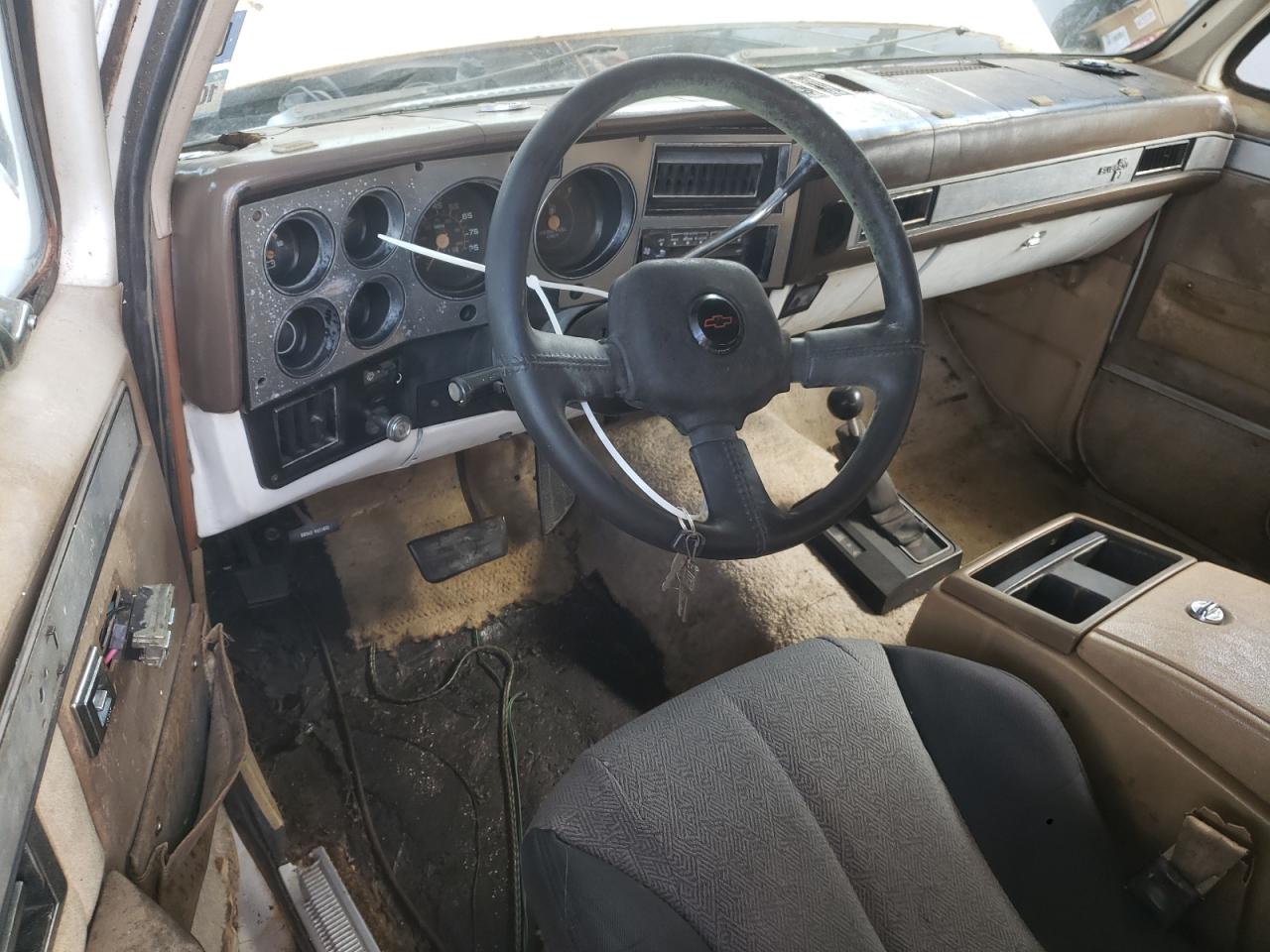 Chev Blazer K10 Image 6