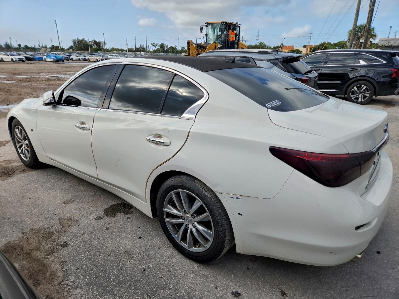 INFINITI Q50 Base Image 11