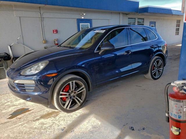  Salvage Porsche Cayenne