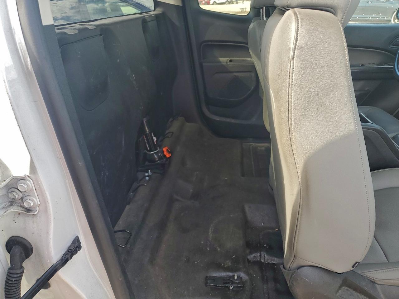 Chevrolet Colorado Image 11