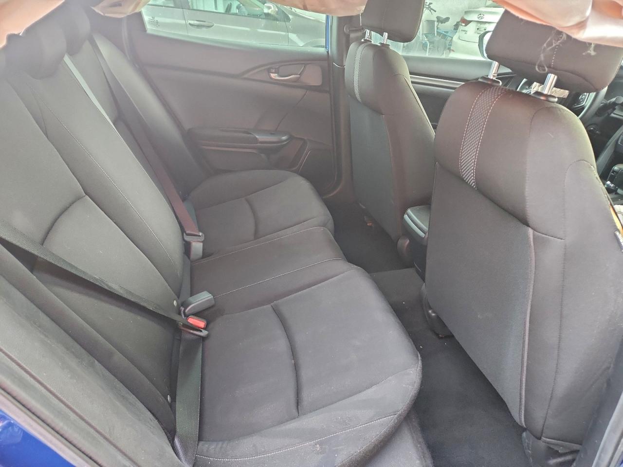 Honda Civic Lx Image 6