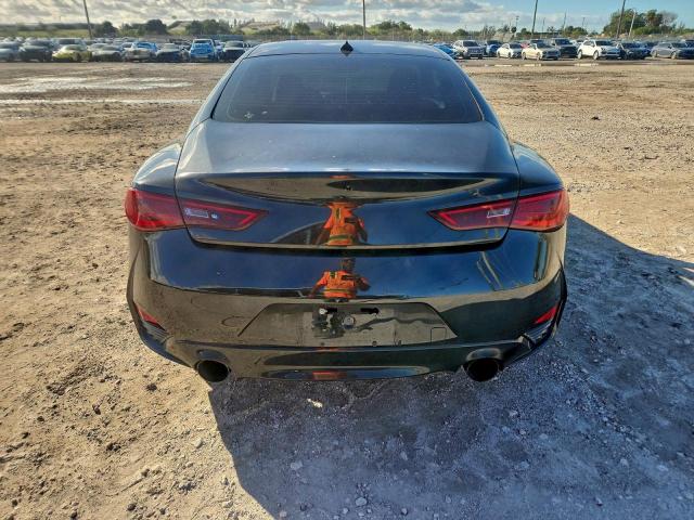 INFINITI Q60 Red Sport 400 Image 7