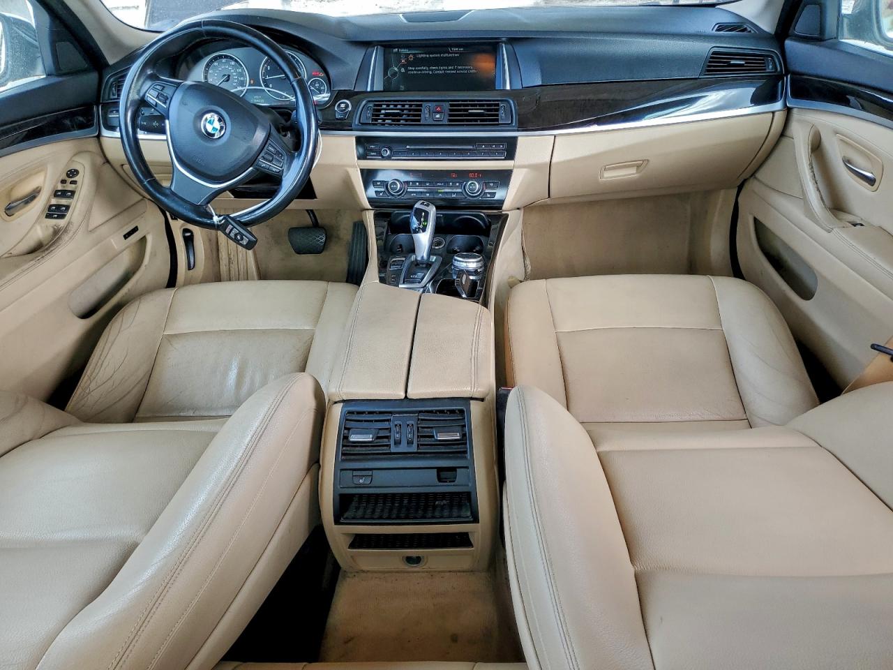 BMW 5 Series Xi Image 11